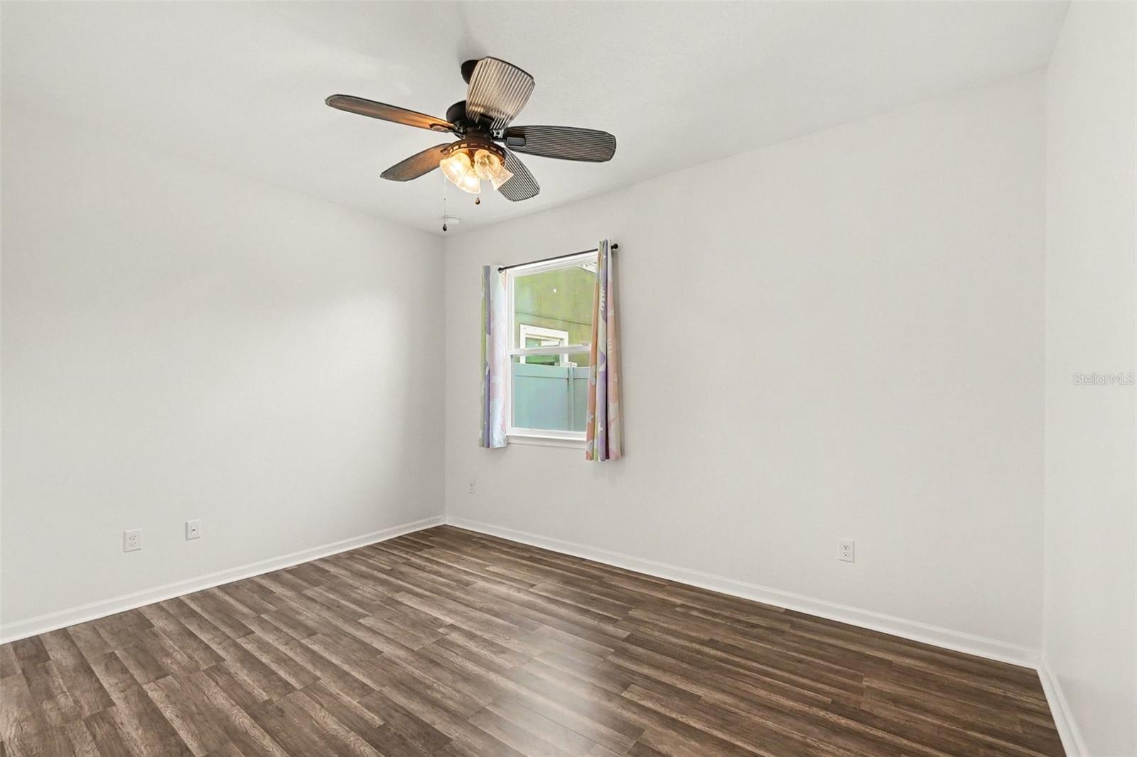 12324 Streambed Dr Property Photo 15