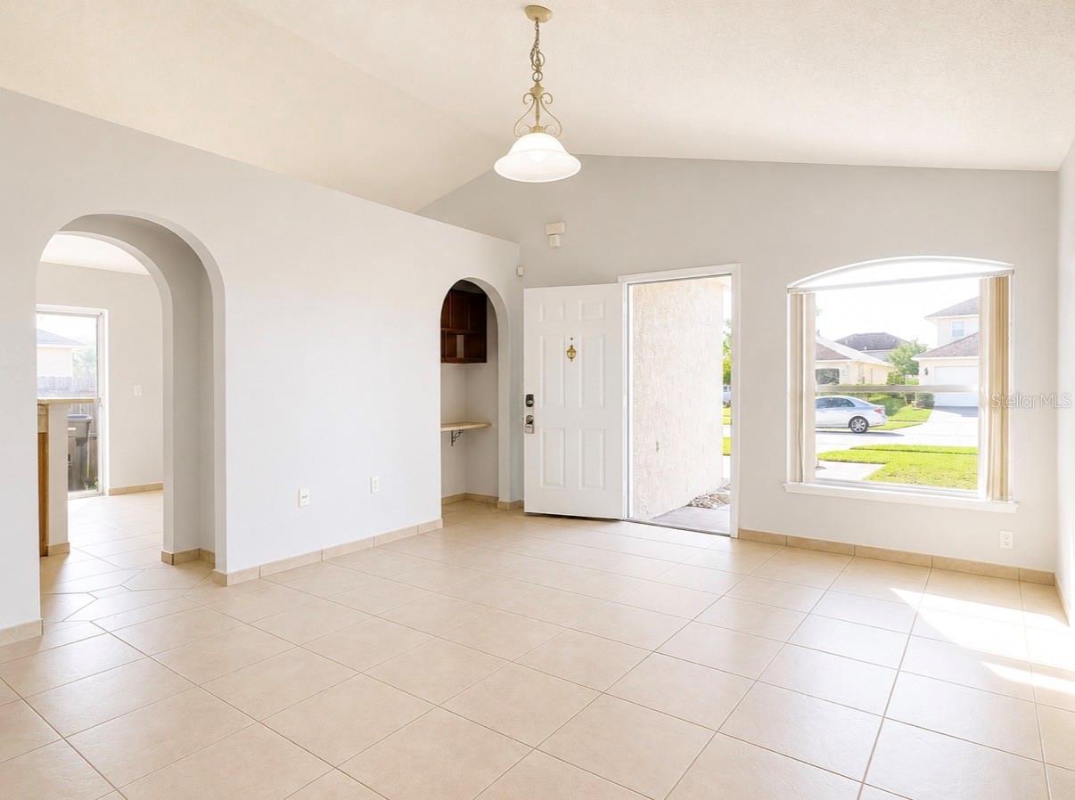 508 Pointe Allyson Way Property Photo 3