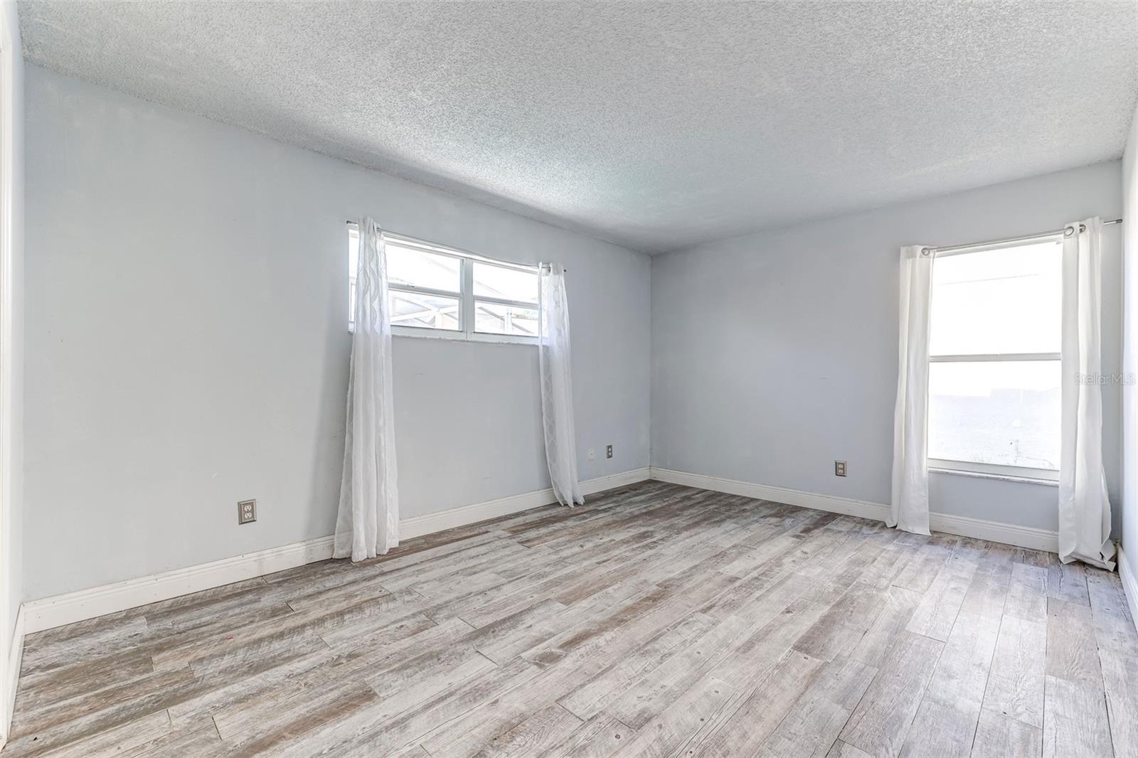 7813 Turkey Oak Ln Property Photo 11
