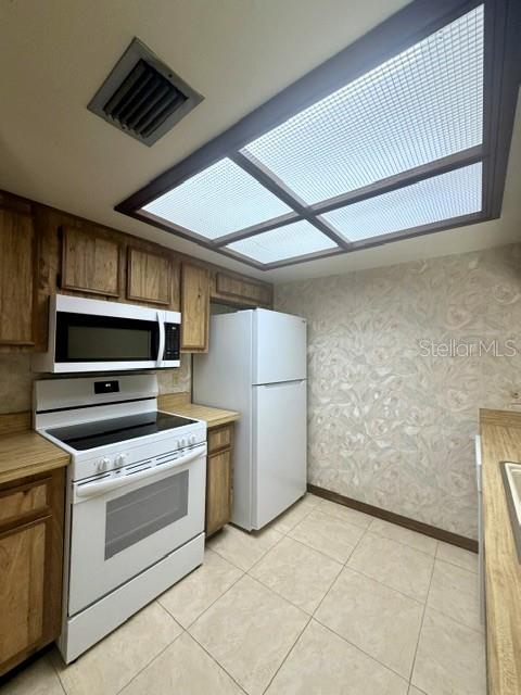 5184 Lazy Oaks Dr Property Photo 7
