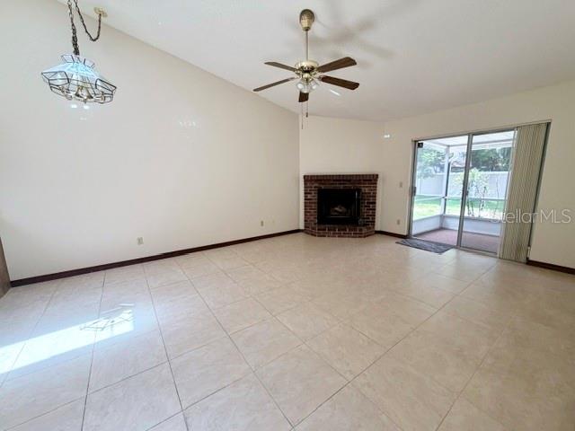 5184 Lazy Oaks Dr Property Photo 9