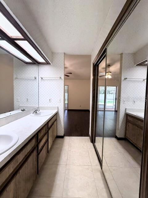 5184 Lazy Oaks Dr Property Photo 21