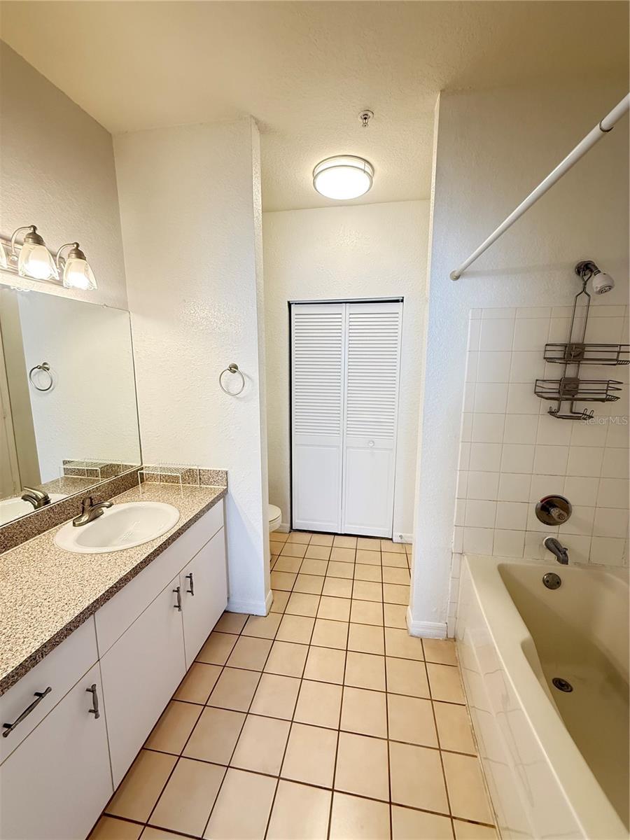 6316 Raleigh St #401 Property Photo 8