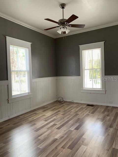 201 E Voorhis Ave Property Photo 14