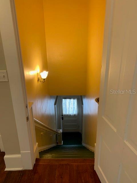 201 E Voorhis Ave Property Photo 16
