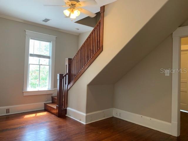 201 E Voorhis Ave Property Photo 18