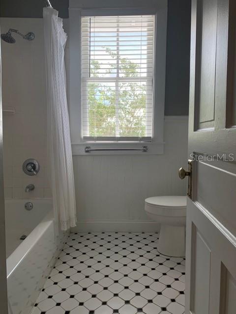 201 E Voorhis Ave Property Photo 23