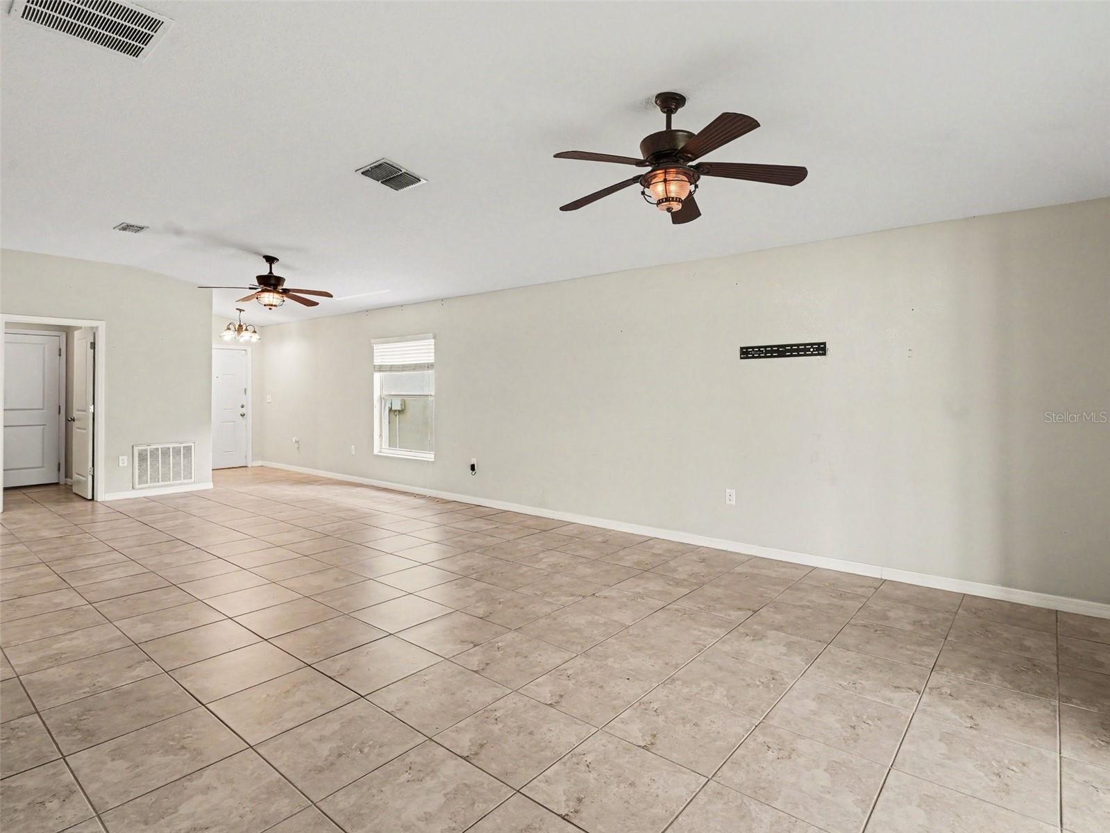 16803 Peaceful Valley Dr Property Photo 5