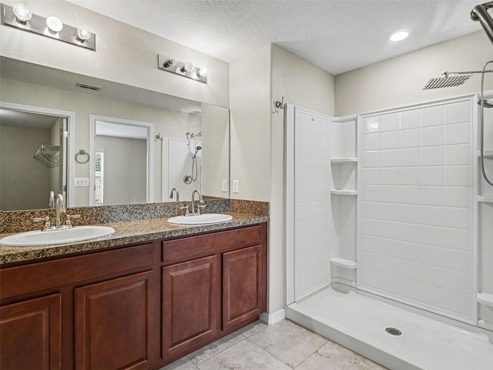 16803 Peaceful Valley Dr Property Photo 24