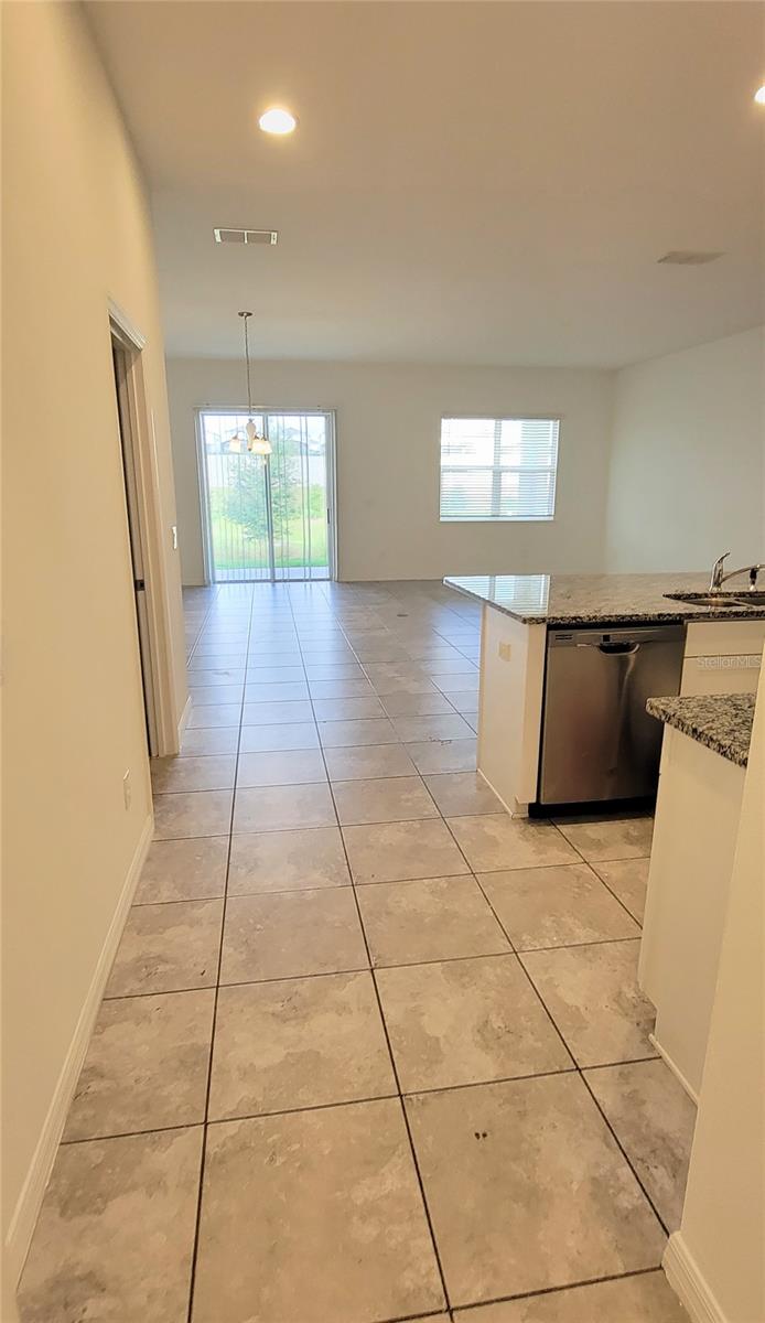 9185 Carmela Ave Property Photo 5