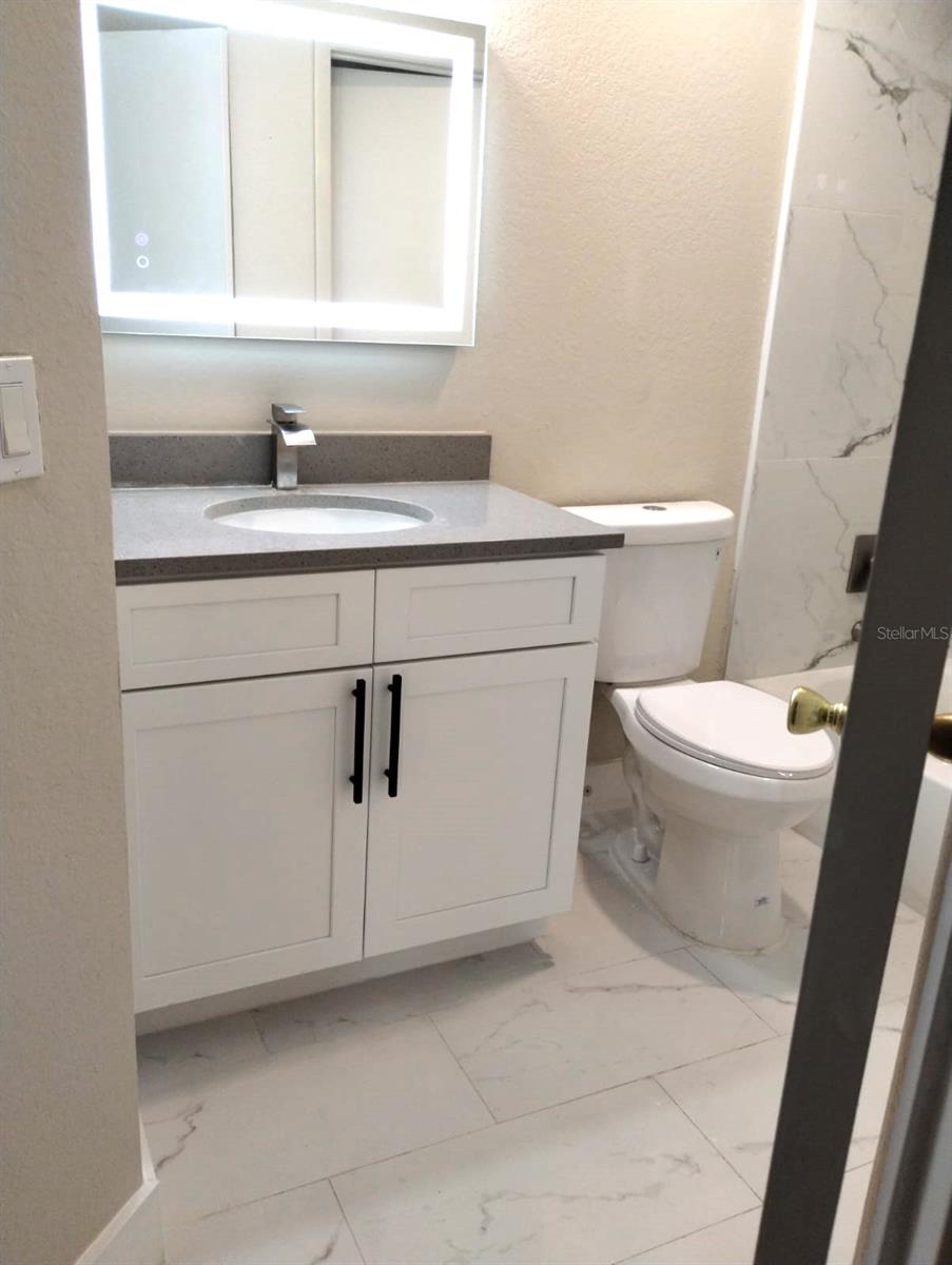 623 Dory Ln #306 Property Photo 12