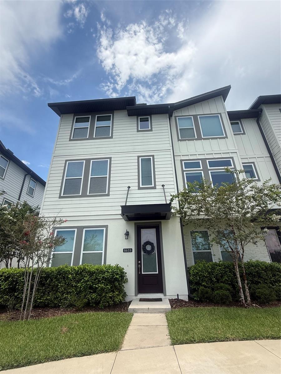 8618 WARBURG ALY Property Photo 1