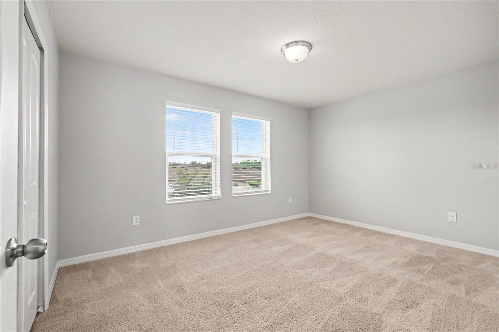 4189 High Ridge Ave Property Photo 18