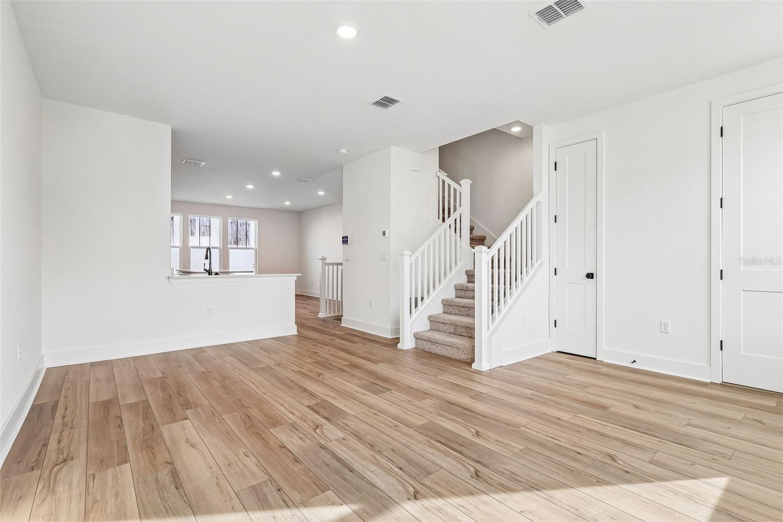 15075 Groveside Rd Property Photo 11
