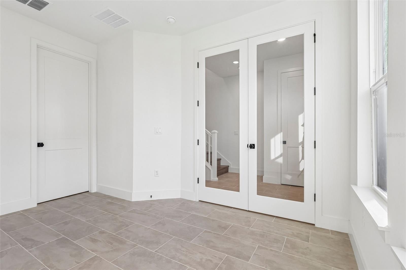 15075 Groveside Rd Property Photo 18