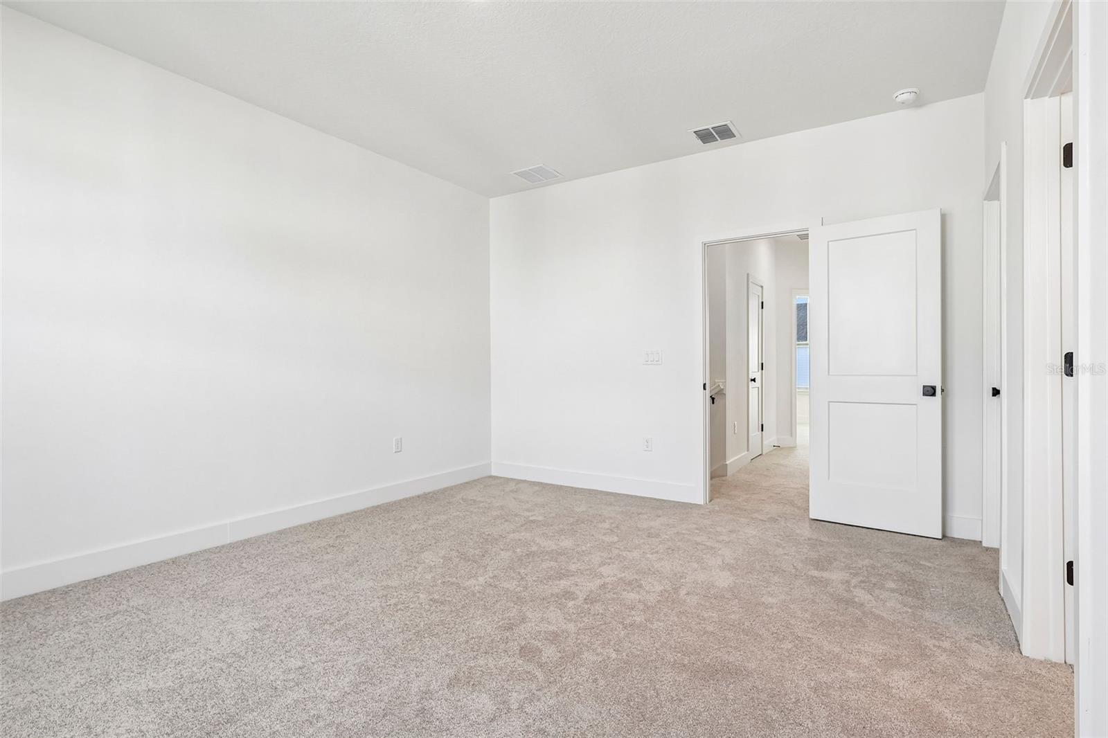 15075 Groveside Rd Property Photo 21