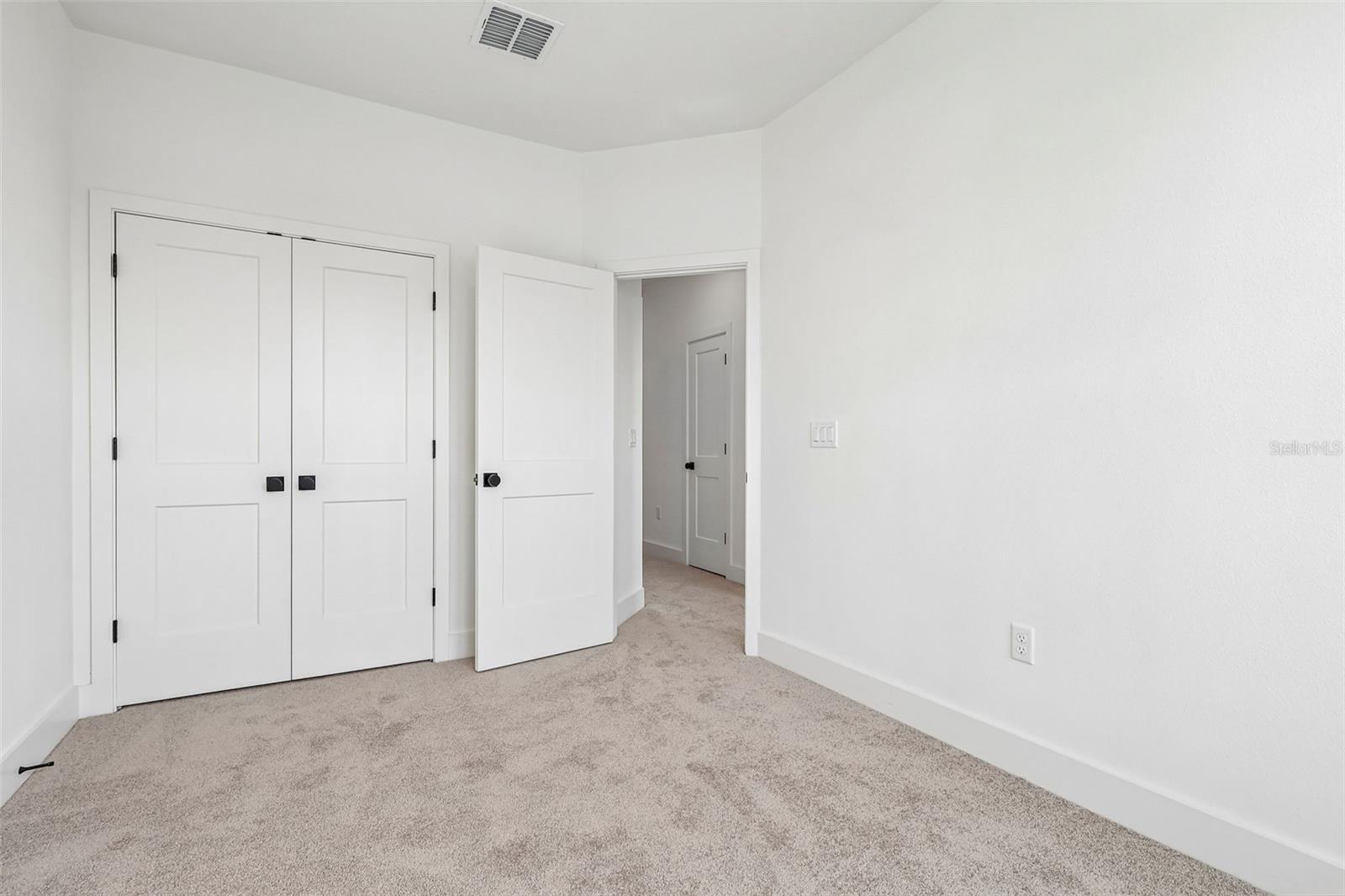 15075 Groveside Rd Property Photo 30