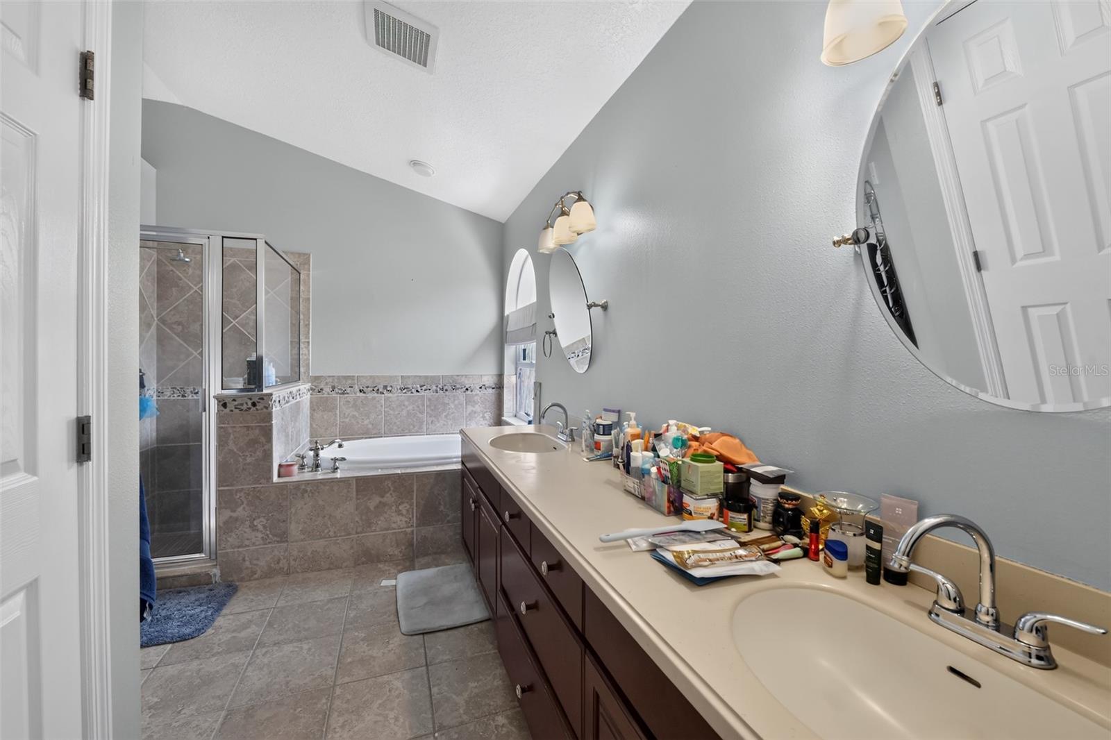 6717 Guilford Crest Dr Property Photo 15