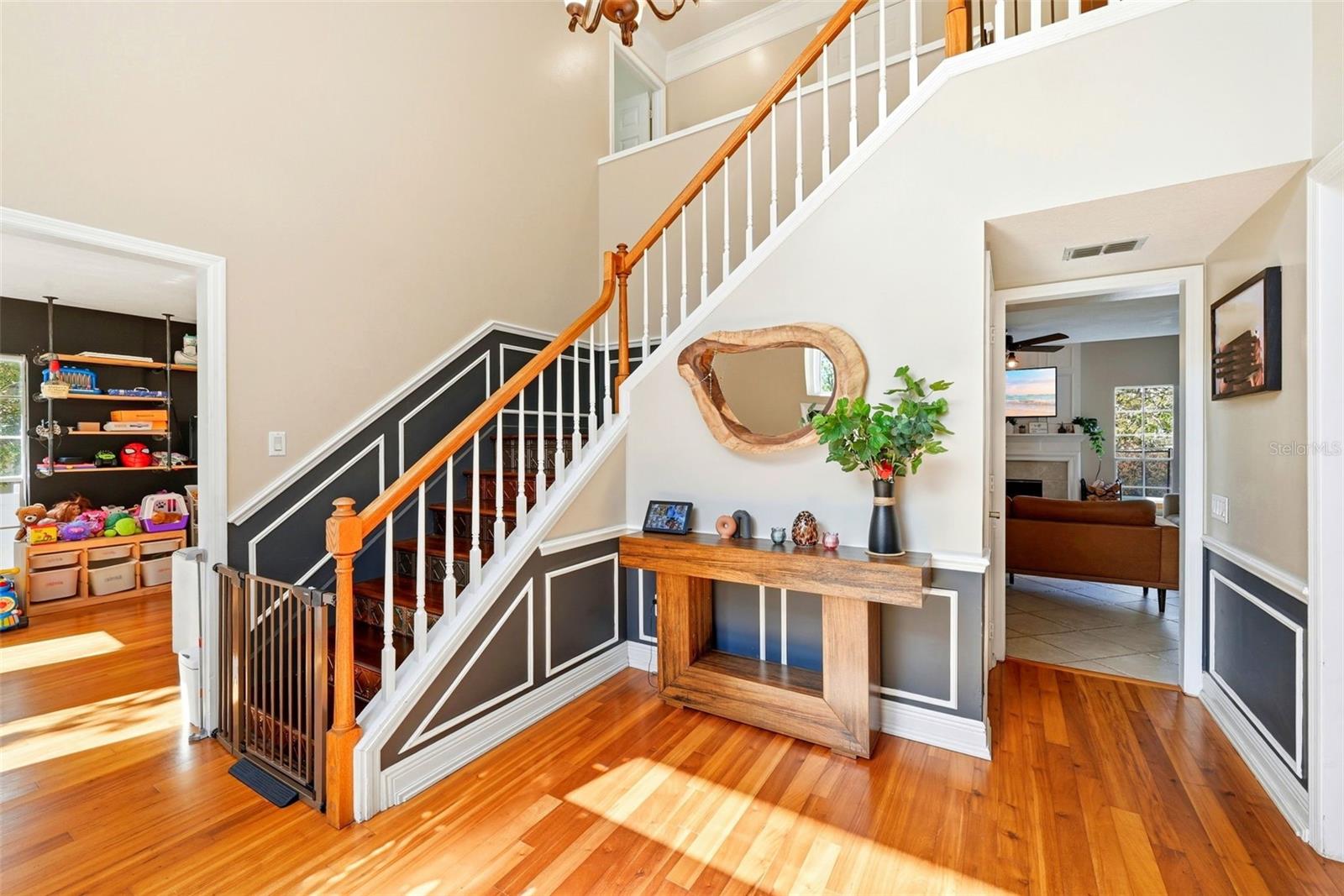 1311 Olympia Park Cir Property Photo 8