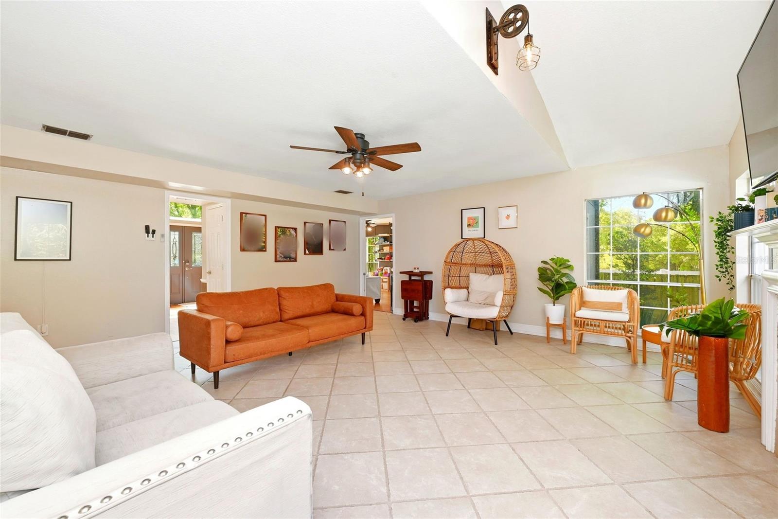 1311 Olympia Park Cir Property Photo 12
