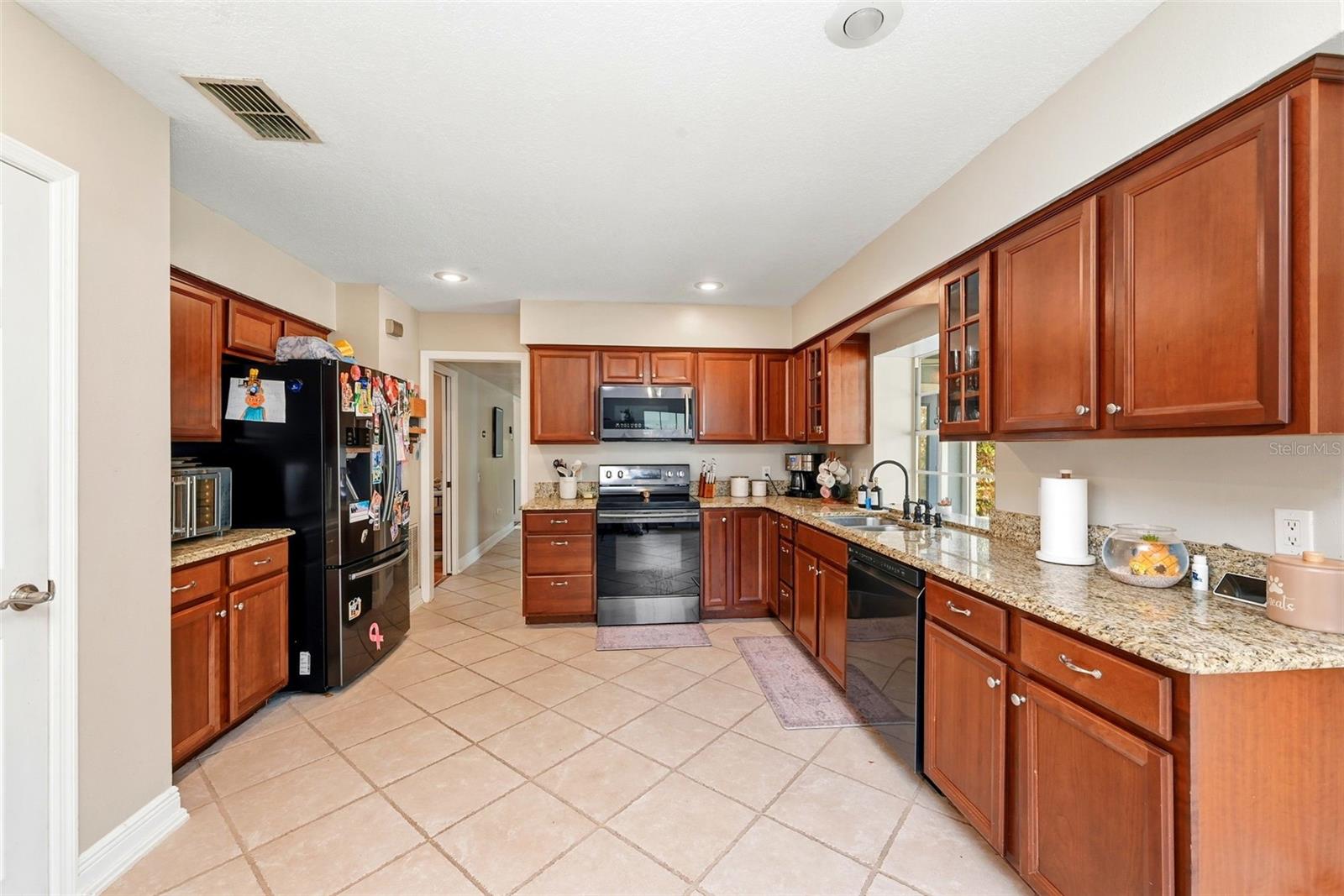 1311 Olympia Park Cir Property Photo 24