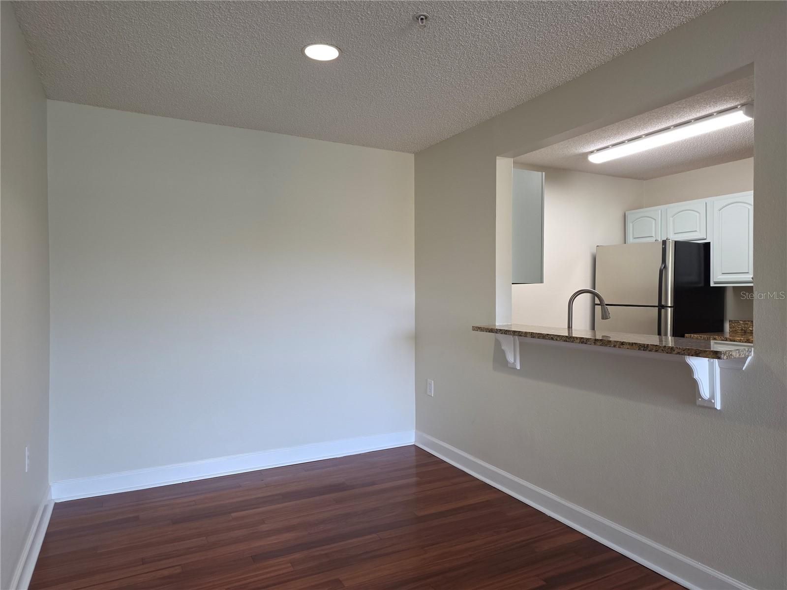 2031 Dixie Belle Dr #2031i Property Photo 5