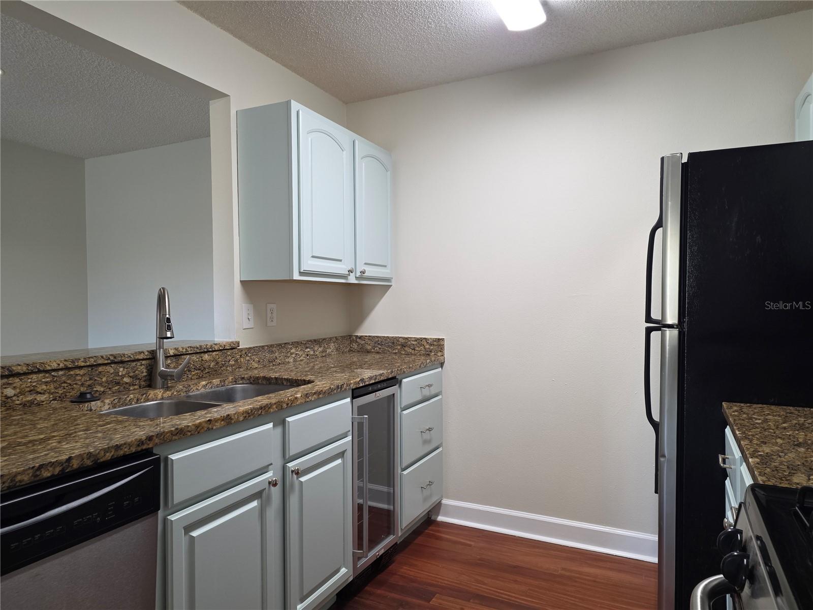 2031 Dixie Belle Dr #2031i Property Photo 10