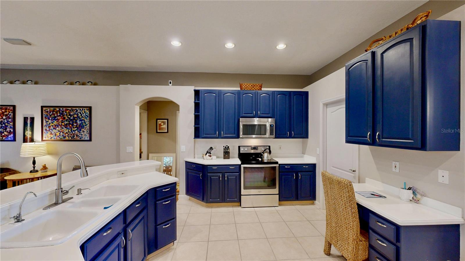 9101 Woodbridge Oak Ter Property Photo 4