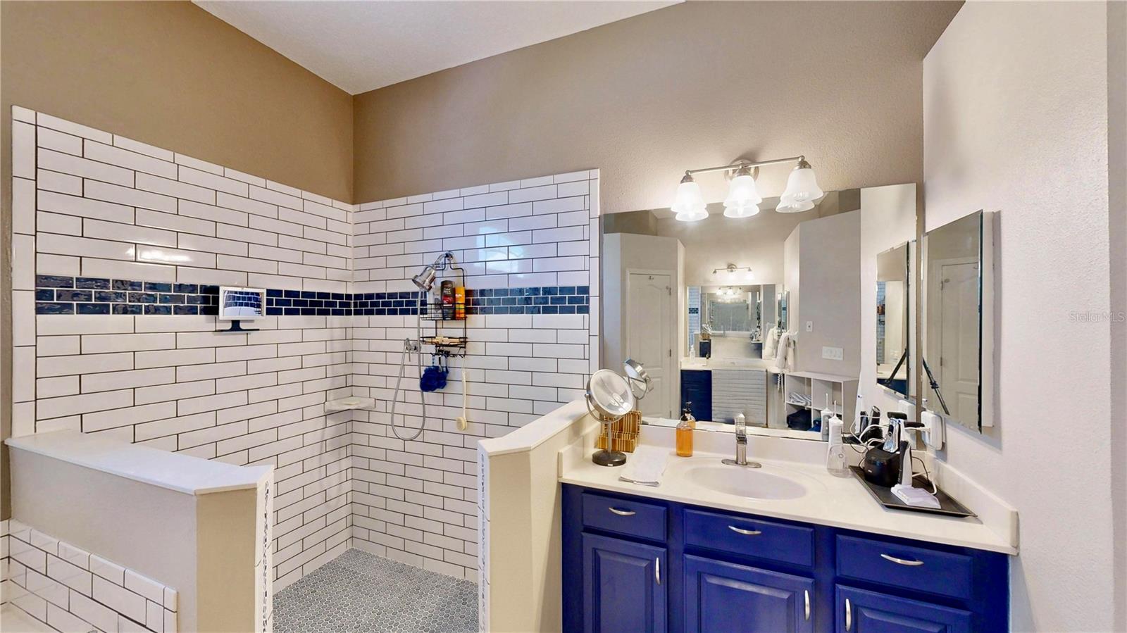 9101 Woodbridge Oak Ter Property Photo 45