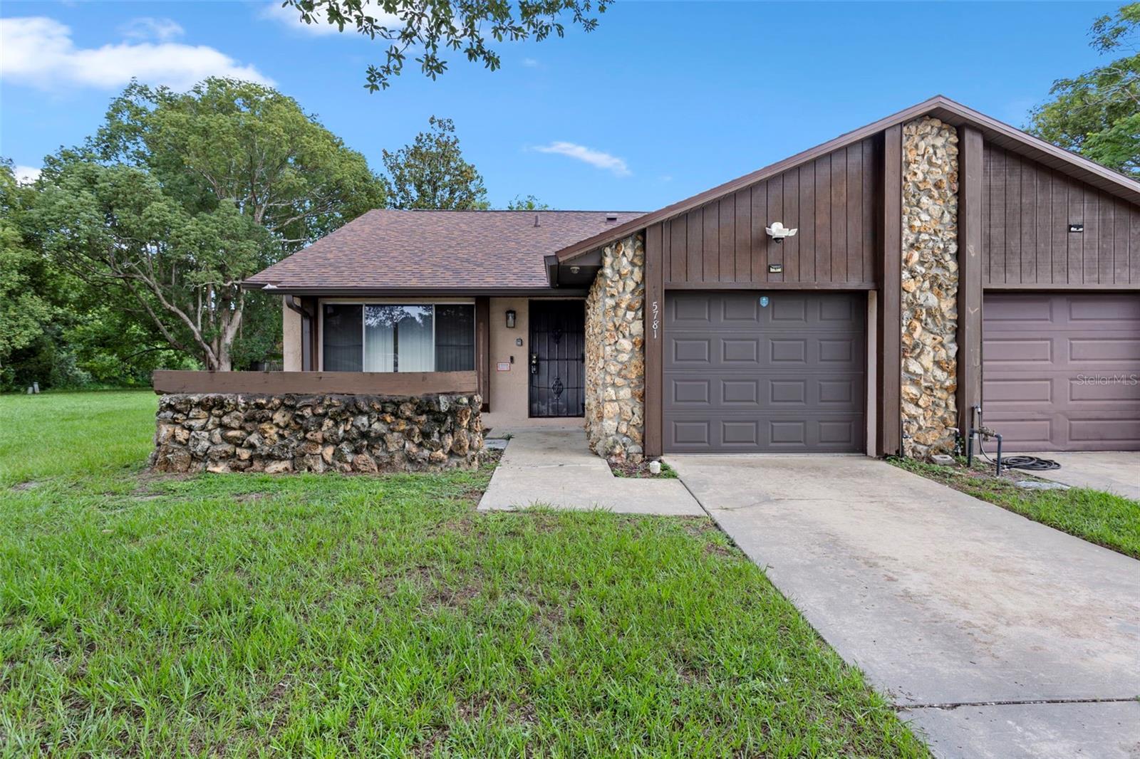 5781 Shale Ct Property Photo 1
