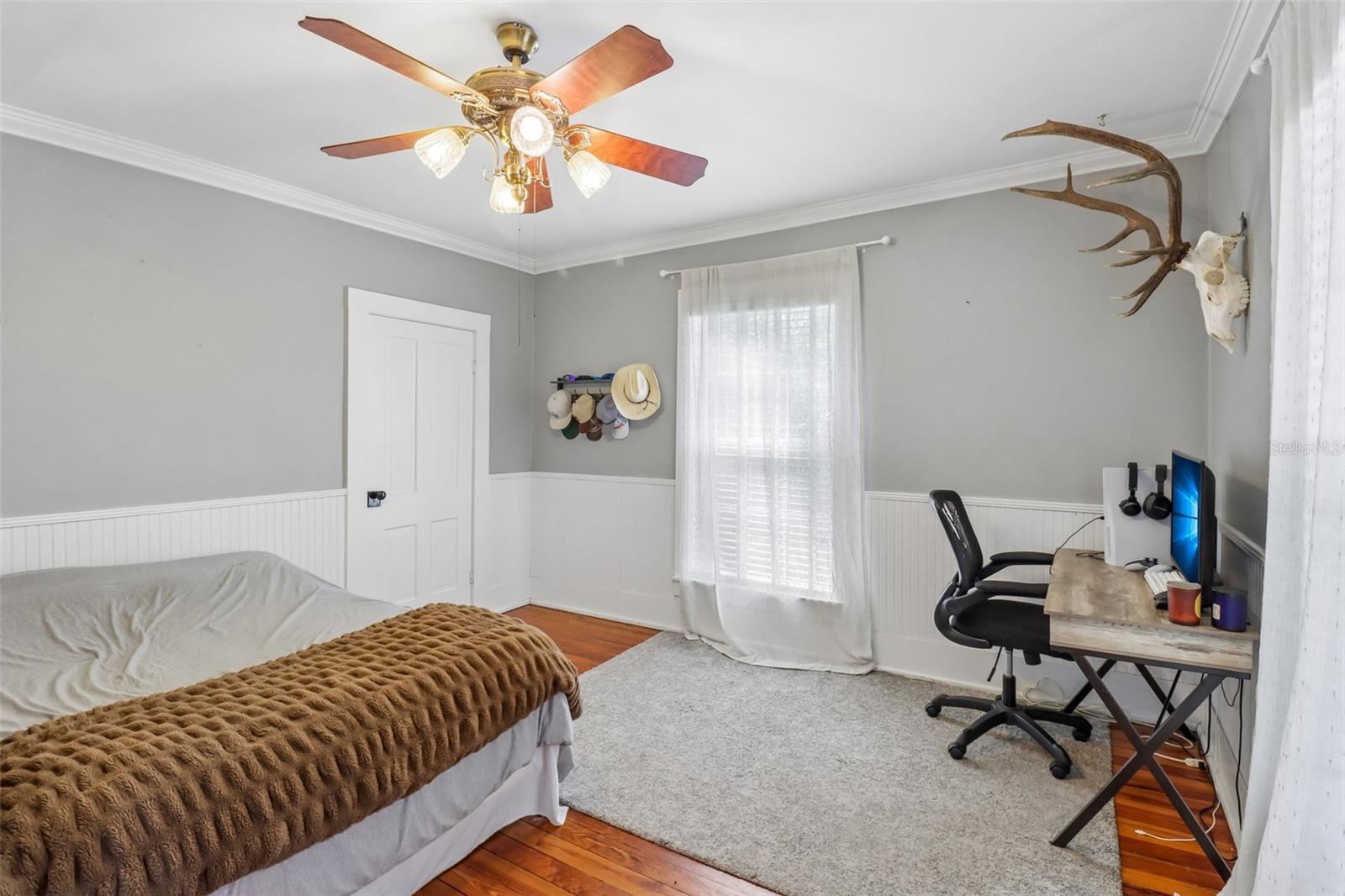 649 Glenway Dr Property Photo 35
