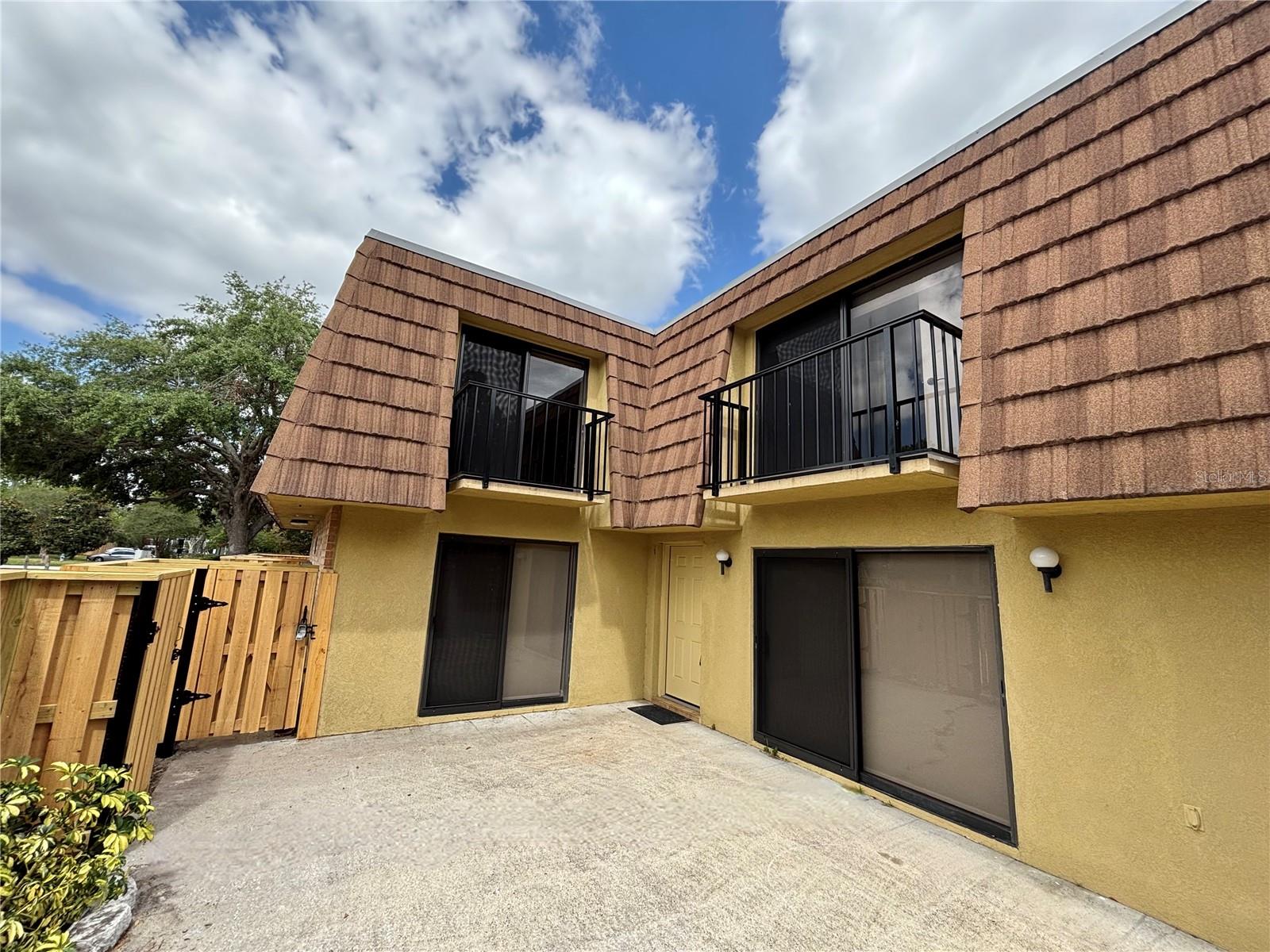 5341 Bamboo Ct #418 Property Photo 1