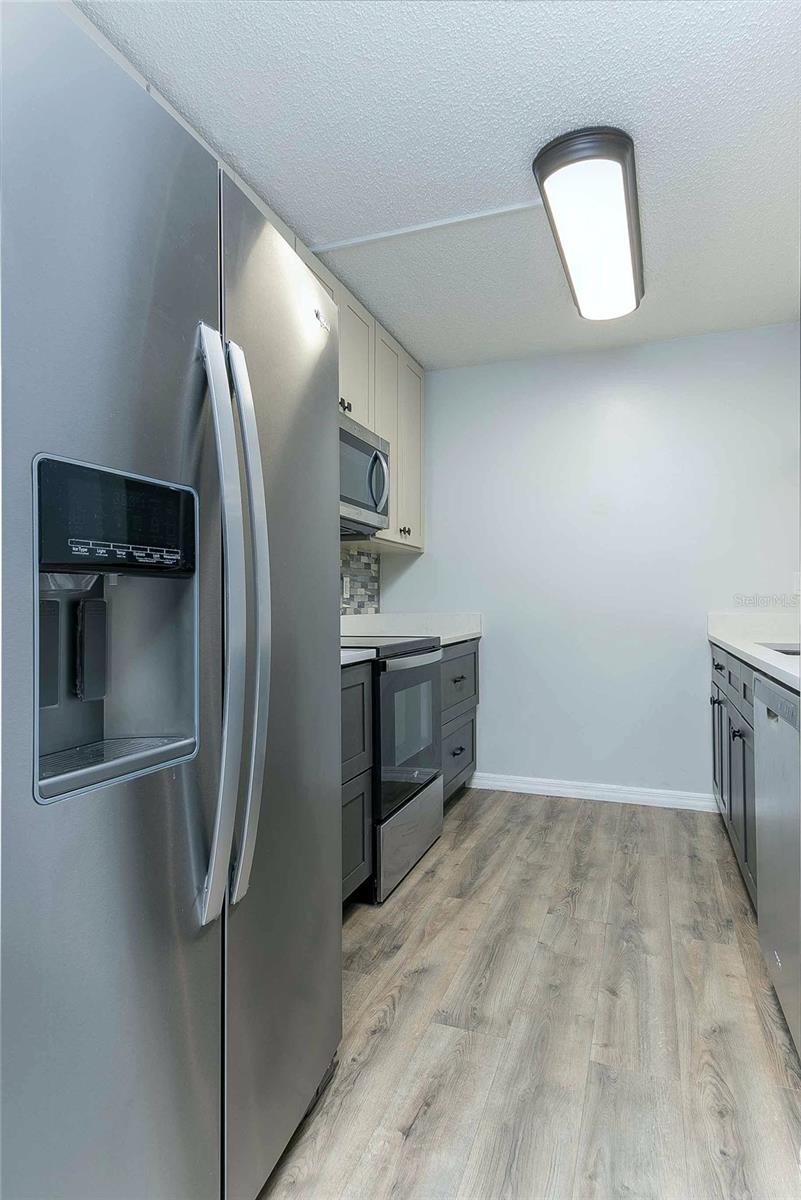 5341 Bamboo Ct #418 Property Photo 18