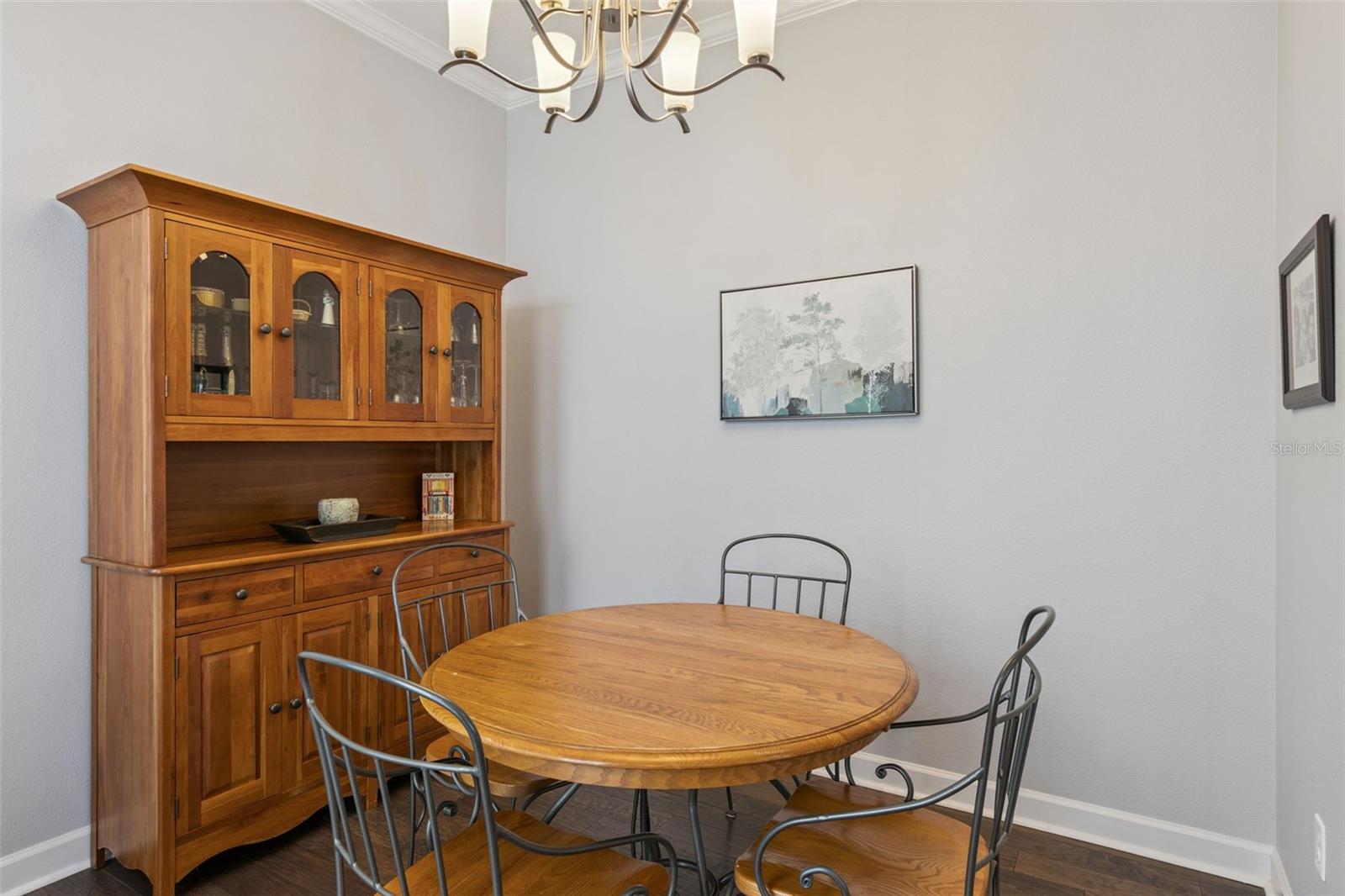 1426 Resolute St Property Photo 14