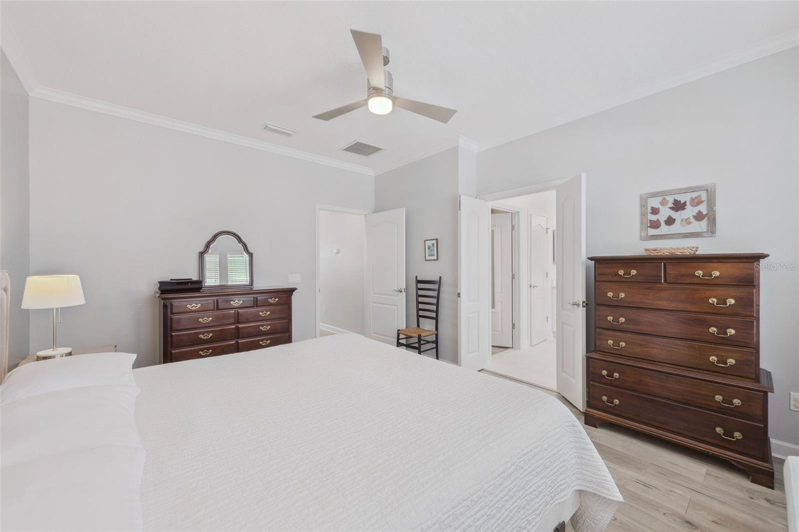 1426 Resolute St Property Photo 20