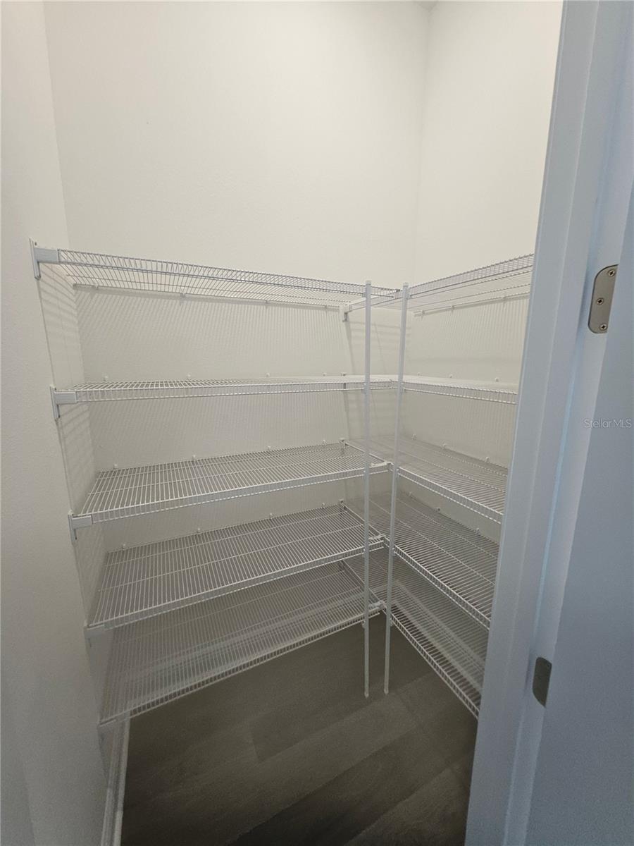 10172 Pearson Ave Property Photo 12