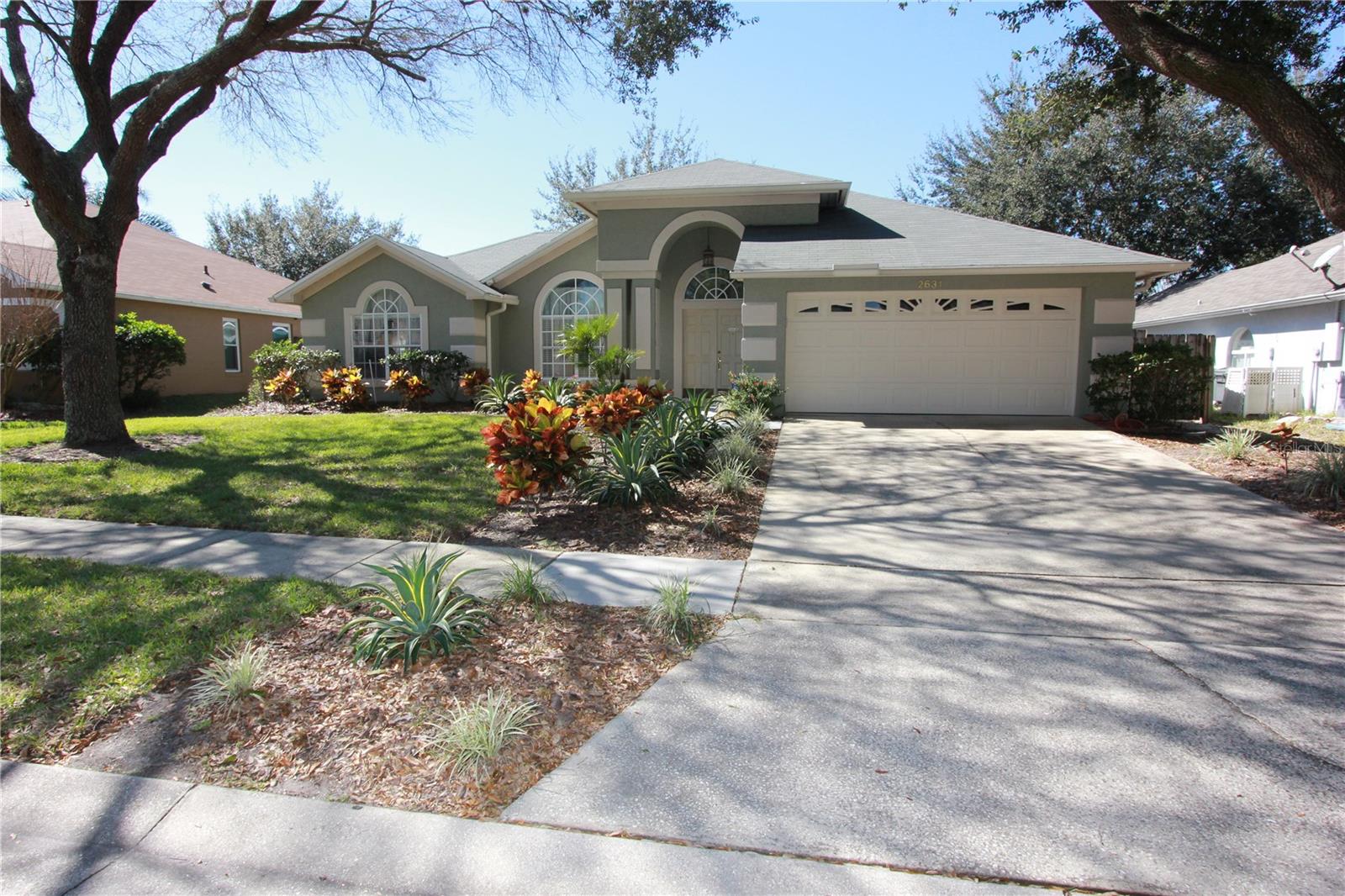 2631 FALLBROOK DR