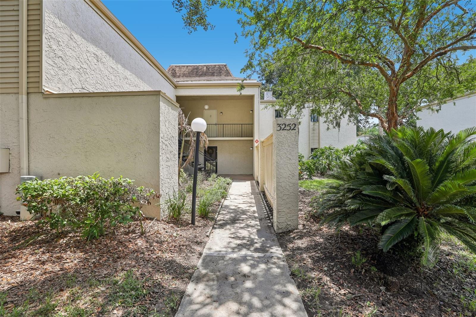 3252 S Semoran Blvd #22 Property Photo 1