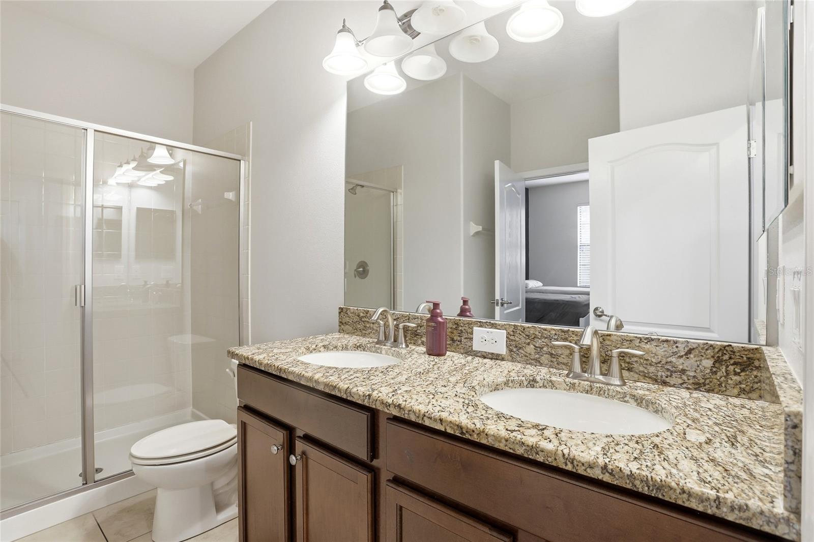 9039 Shadow Mountain St Property Photo 5