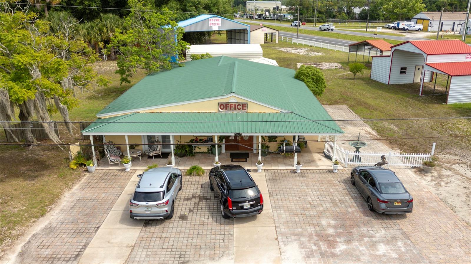 3526 Ellis Ln Property Photo 1