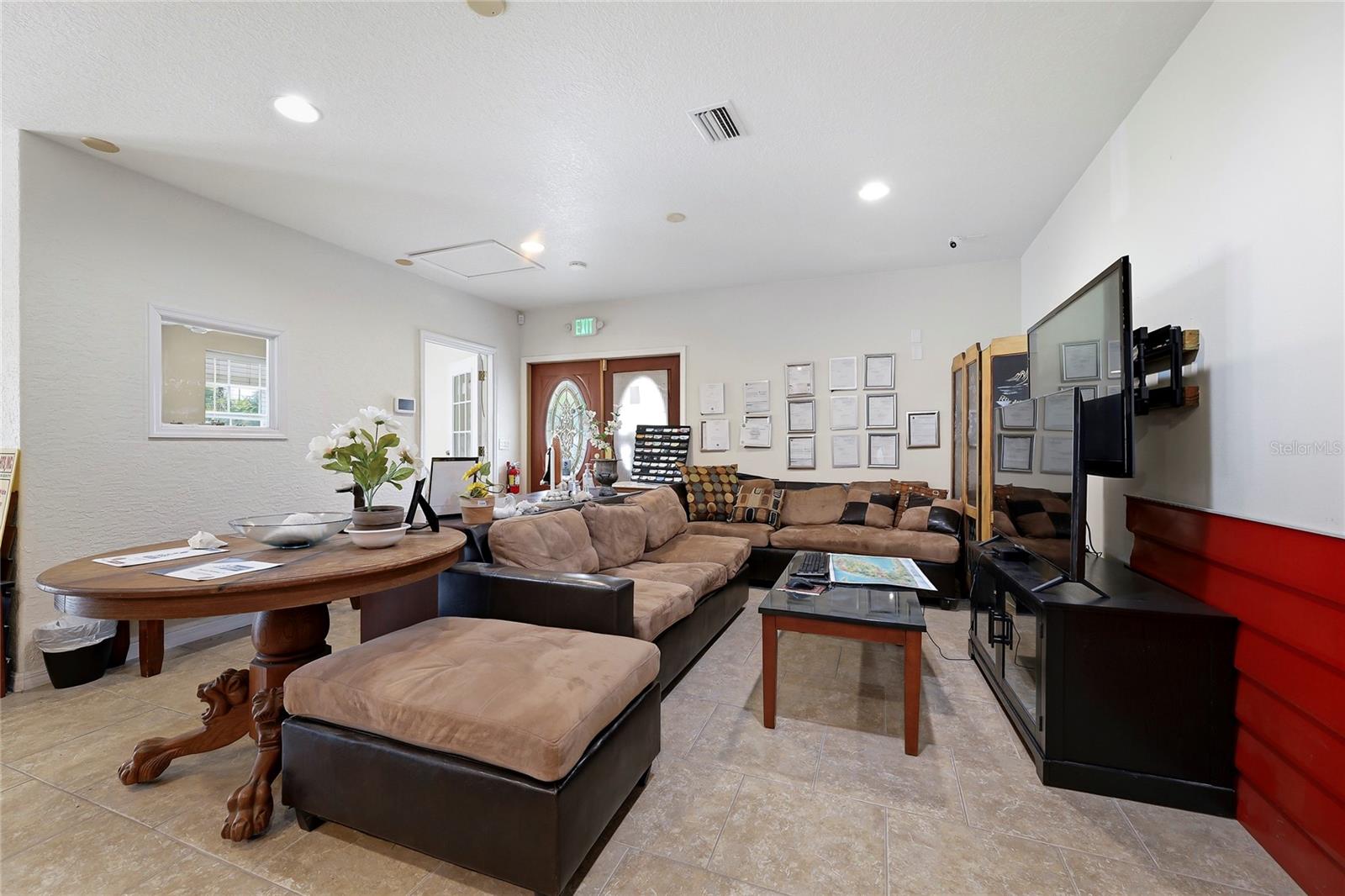 3526 Ellis Ln Property Photo 13