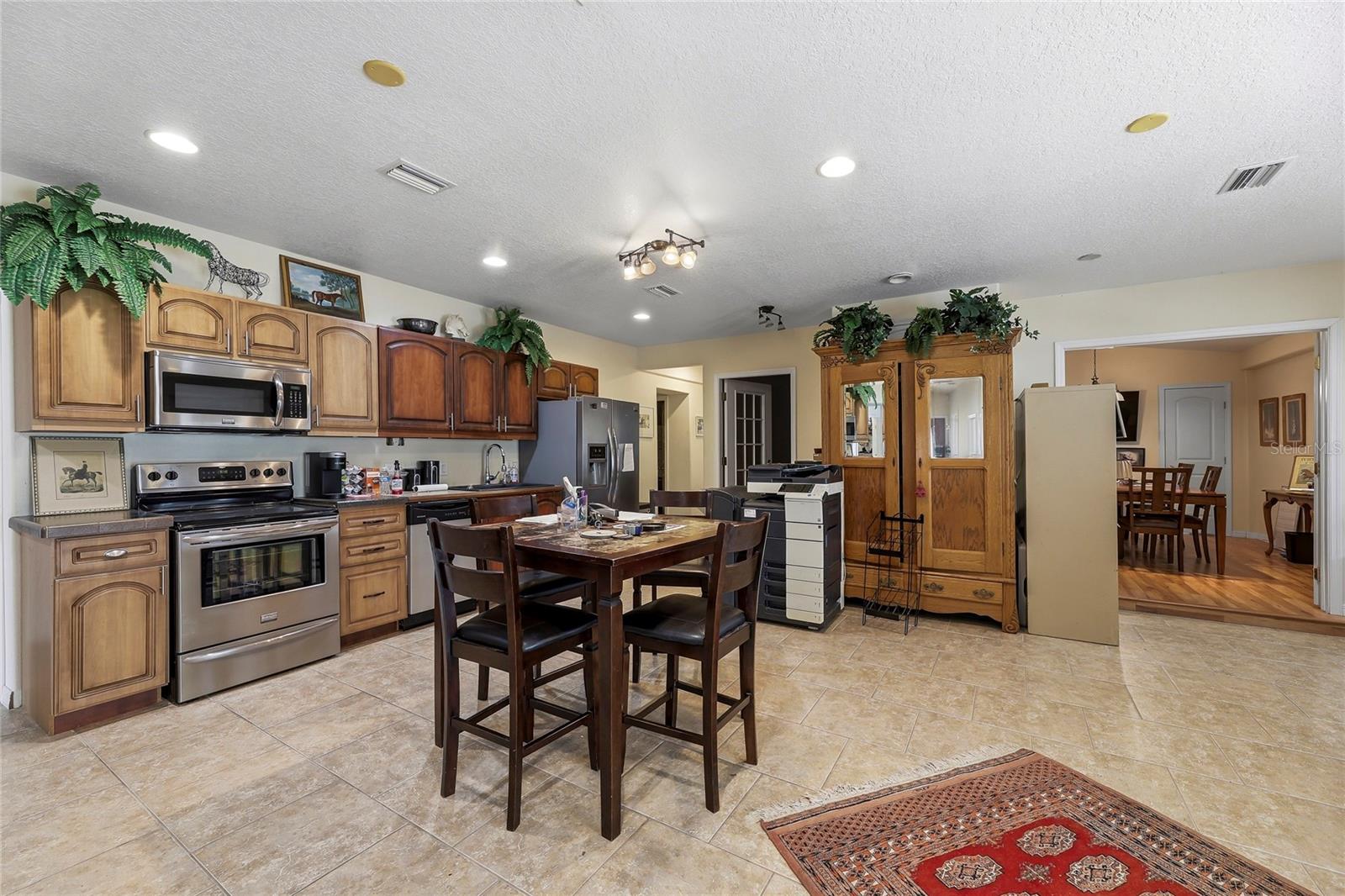 3526 Ellis Ln Property Photo 15