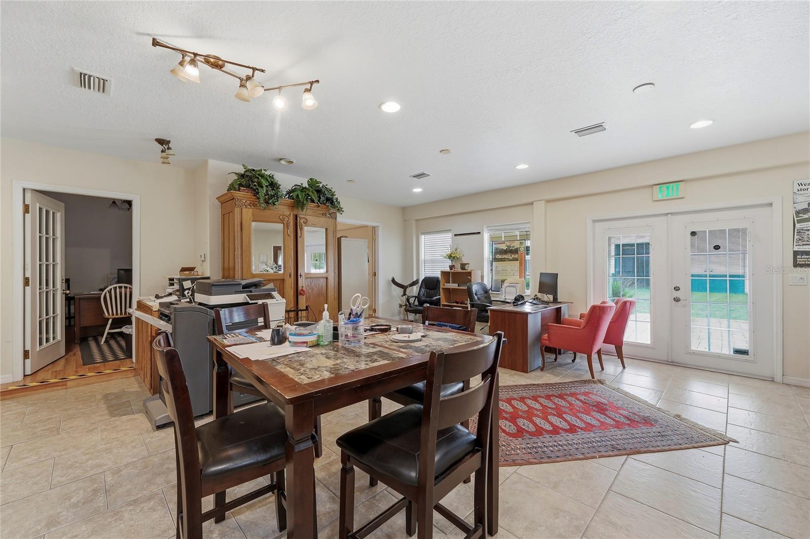 3526 Ellis Ln Property Photo 16