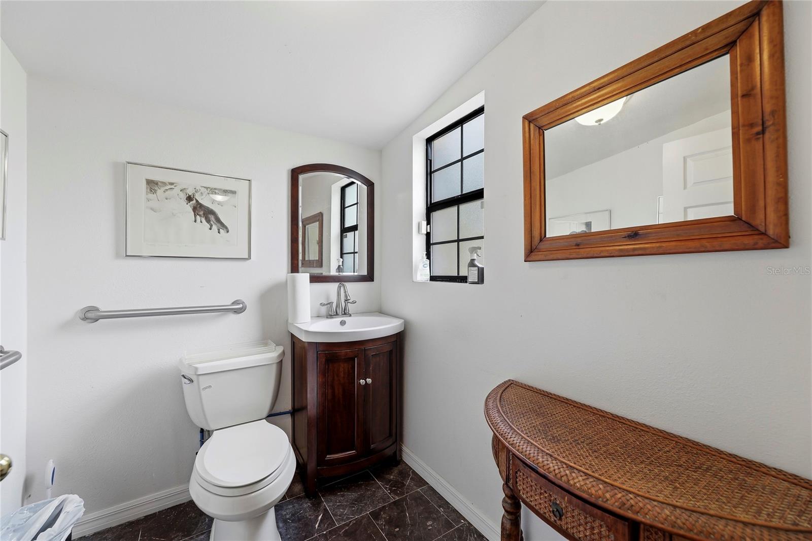 3526 Ellis Ln Property Photo 27