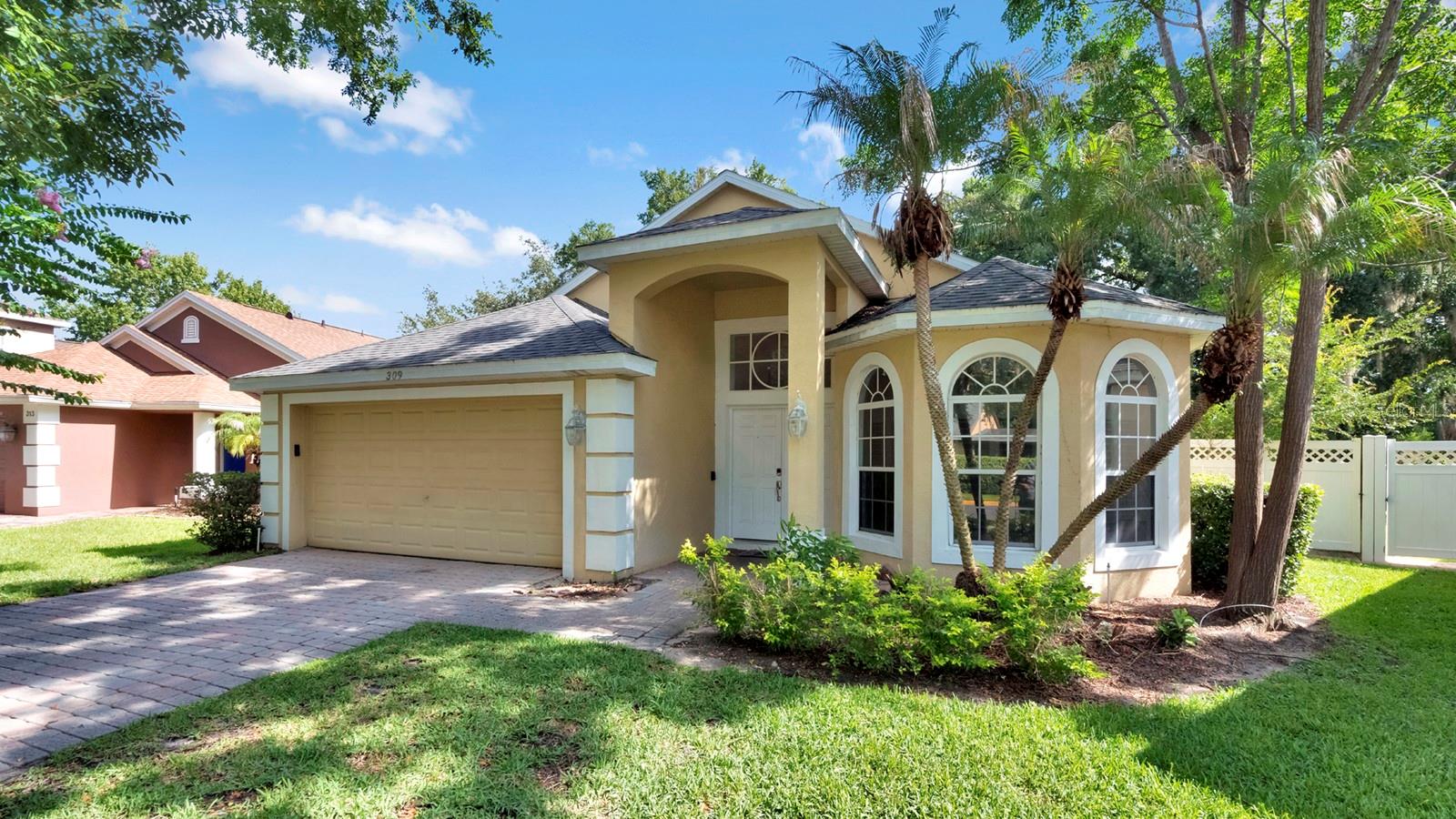 309 Misty Oaks Run Property Photo 1