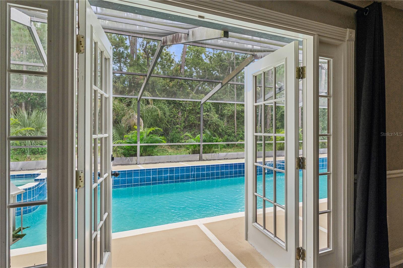 537 Pelican Bay Dr Property Photo 43