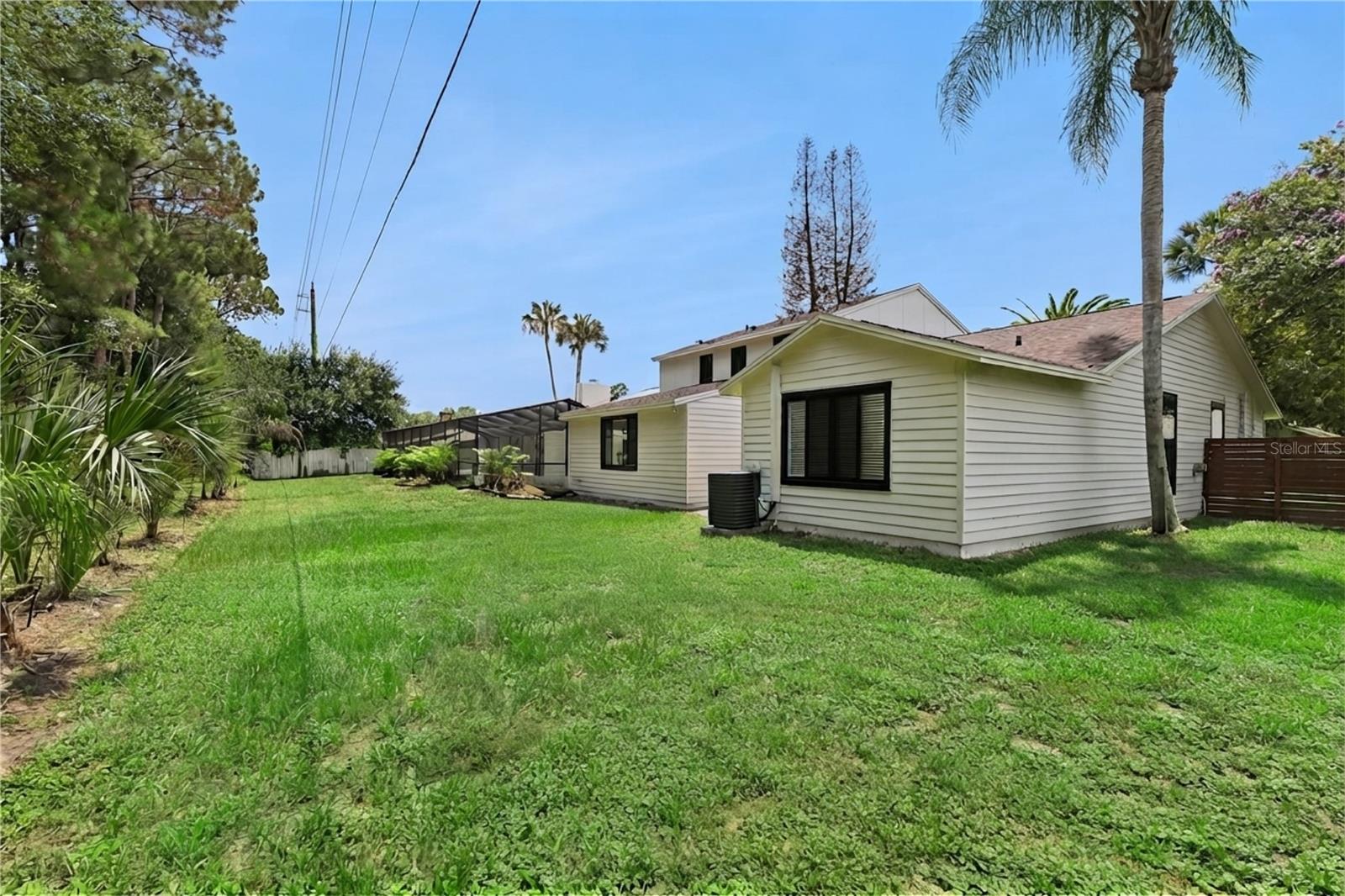 537 Pelican Bay Dr Property Photo 59