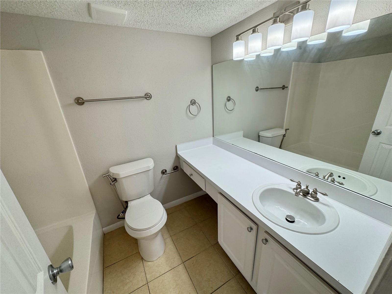 115 Oyster Bay Cir #300 Property Photo 20
