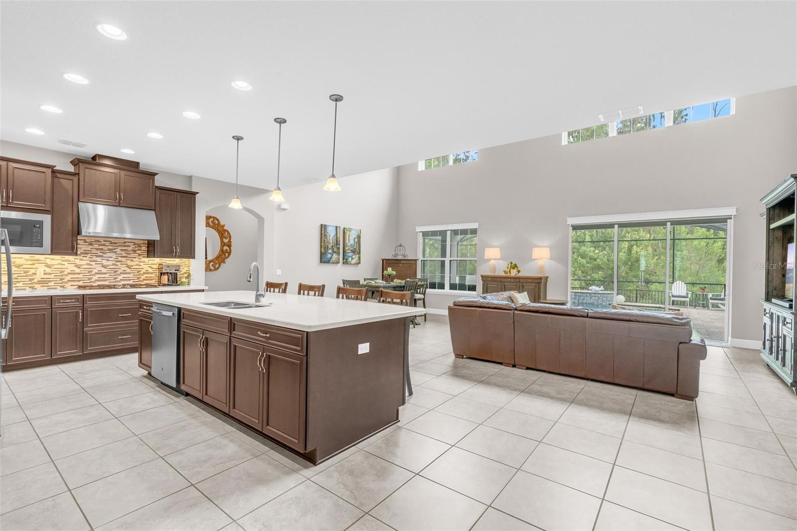14067 Jomatt Loop Property Photo 13