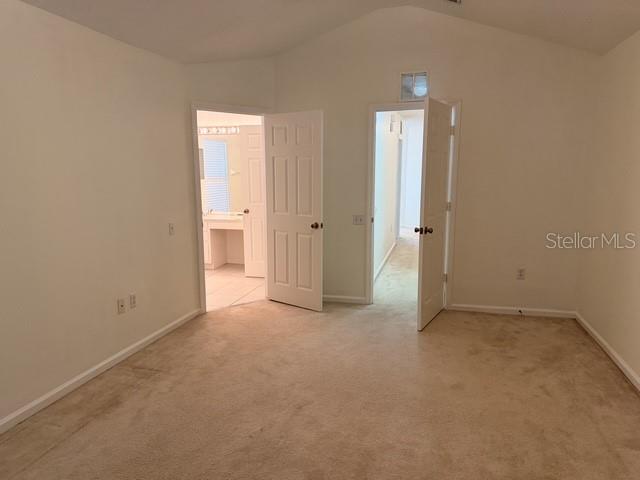 O6422736 Property Photo 23